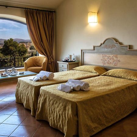 Grand Hotel Helio Cabala Marino Bagian luar foto